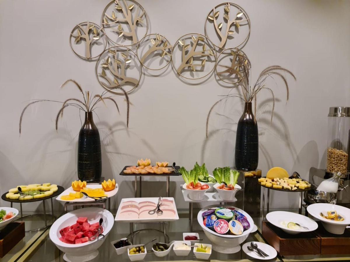 Hotel Iris Boutique Granada Ar Riyad Esterno foto